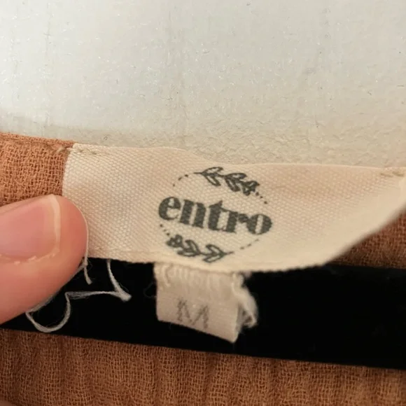 Entro Tan Blouse with Geometric Accents - Picture 7 of 8